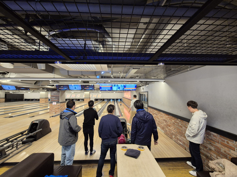 4월 3일 목요일 볼링 B팀# 볼러스레인 볼링장#